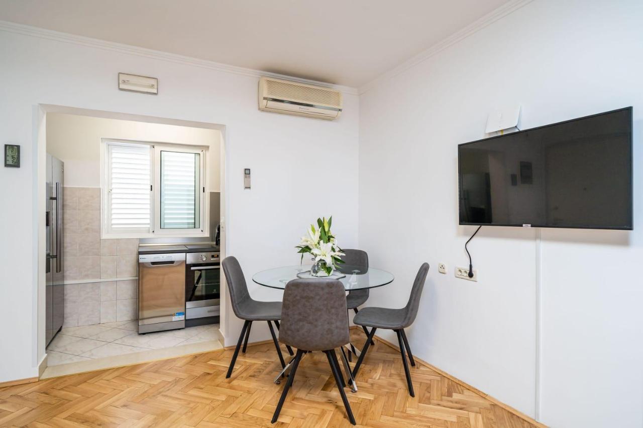 Apartman Knego With Parking Dubrovnik Ngoại thất bức ảnh