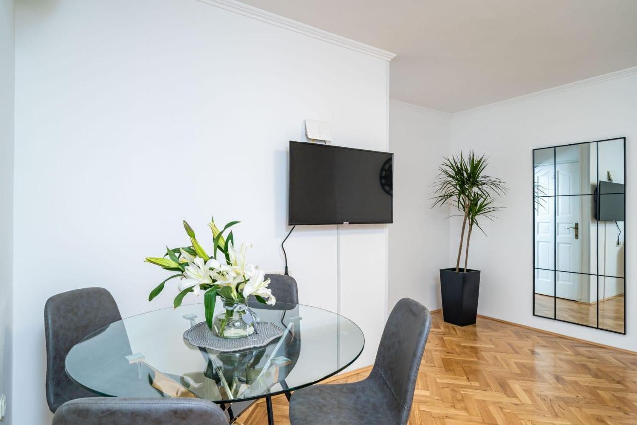 Apartman Knego With Parking Dubrovnik Ngoại thất bức ảnh