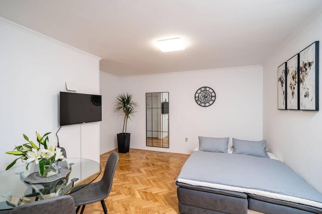 Apartman Knego With Parking Dubrovnik Ngoại thất bức ảnh