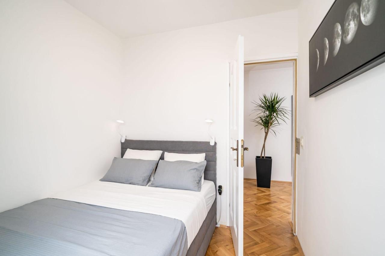Apartman Knego With Parking Dubrovnik Ngoại thất bức ảnh