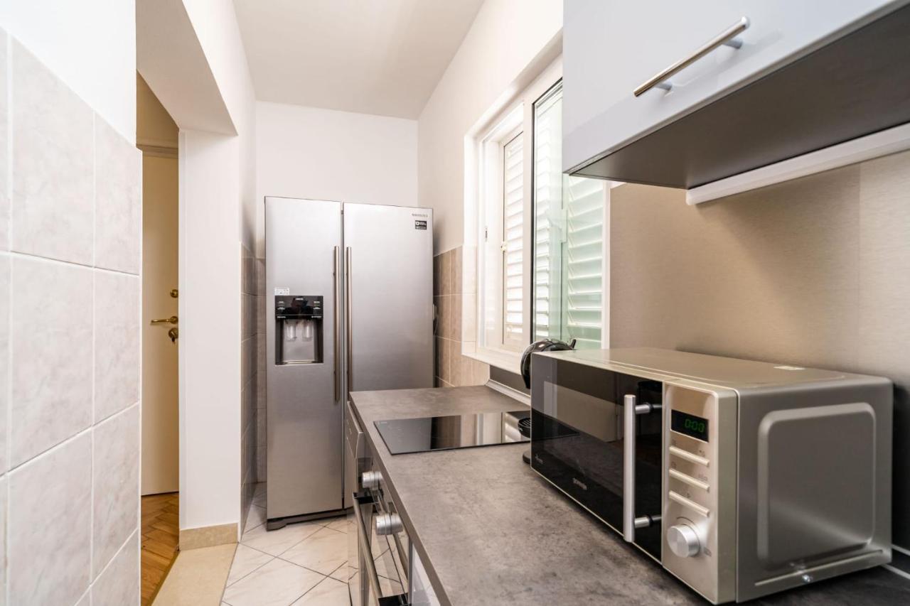 Apartman Knego With Parking Dubrovnik Ngoại thất bức ảnh
