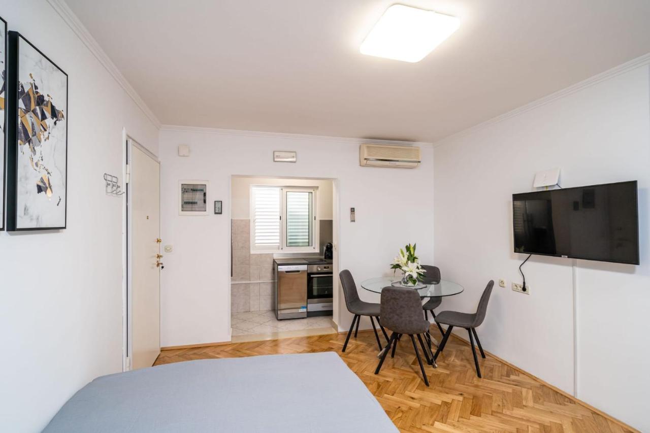 Apartman Knego With Parking Dubrovnik Ngoại thất bức ảnh