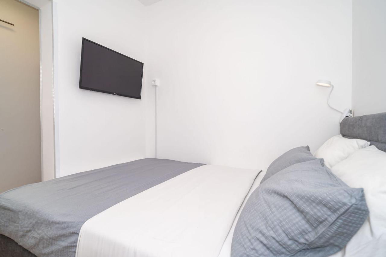 Apartman Knego With Parking Dubrovnik Ngoại thất bức ảnh